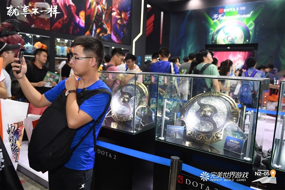 ChinaJoy-DOTA2第二日：水泄不通是一种什么样的体验？