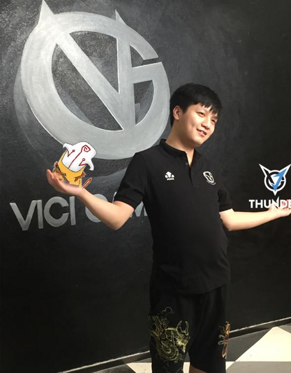 神秘集训带来变化，VGJ.T曾全队观看Ti纪录片