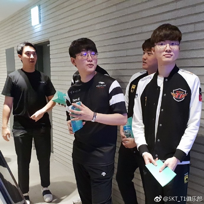 S8入围赛及LCK新场馆LOL PARK开馆 众多LCK选手参加揭幕式