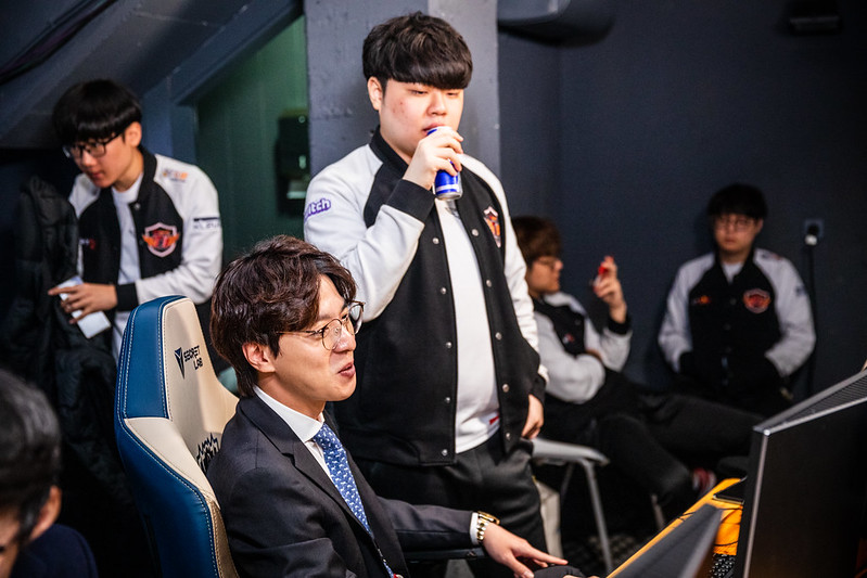 SKT.kkOma：我们队的目标是 这次世界赛留到最后一刻