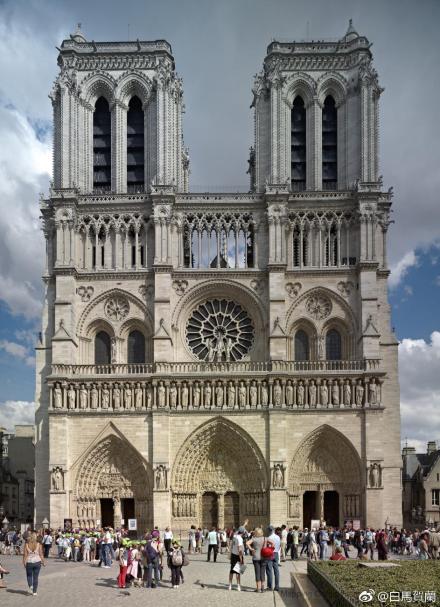 《刺客信条》或将成为重建巴黎圣母院的关键