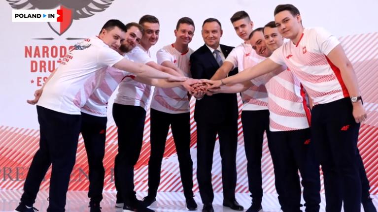 波兰总统面见FIFA国家队，表示电子竞技属于体育项目