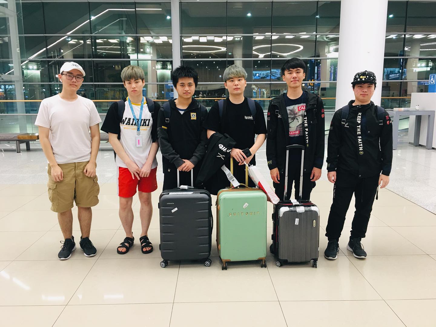 FW更新动态：已经安全抵达韩国首尔