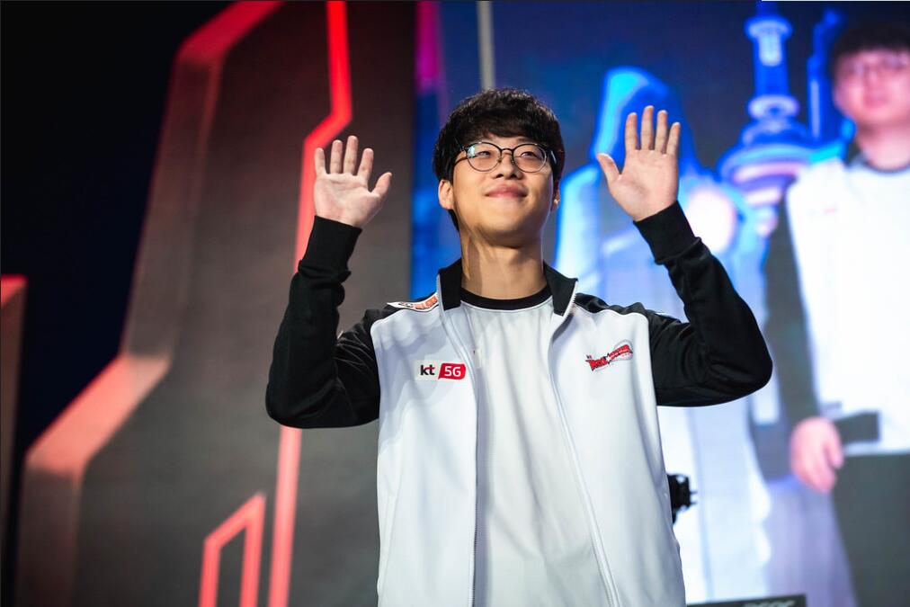 Smeb：休息半年，再重新从KT出发