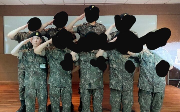 韩国网友：在新兵营和Mafa同期，爆了一些猛料