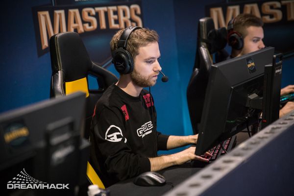 Xizt：我们早已对Astralis的投掷物战术有所准备