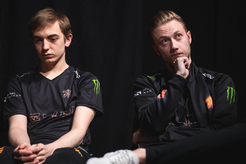 Rekkles：相比Perkz走下 我更害怕Caps呆在下路