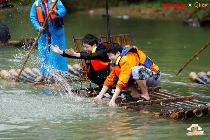 WE​团建返图：河道相遇，必有一战